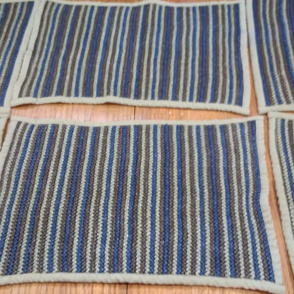 Washable placemats‎ set of 6 in varied colors